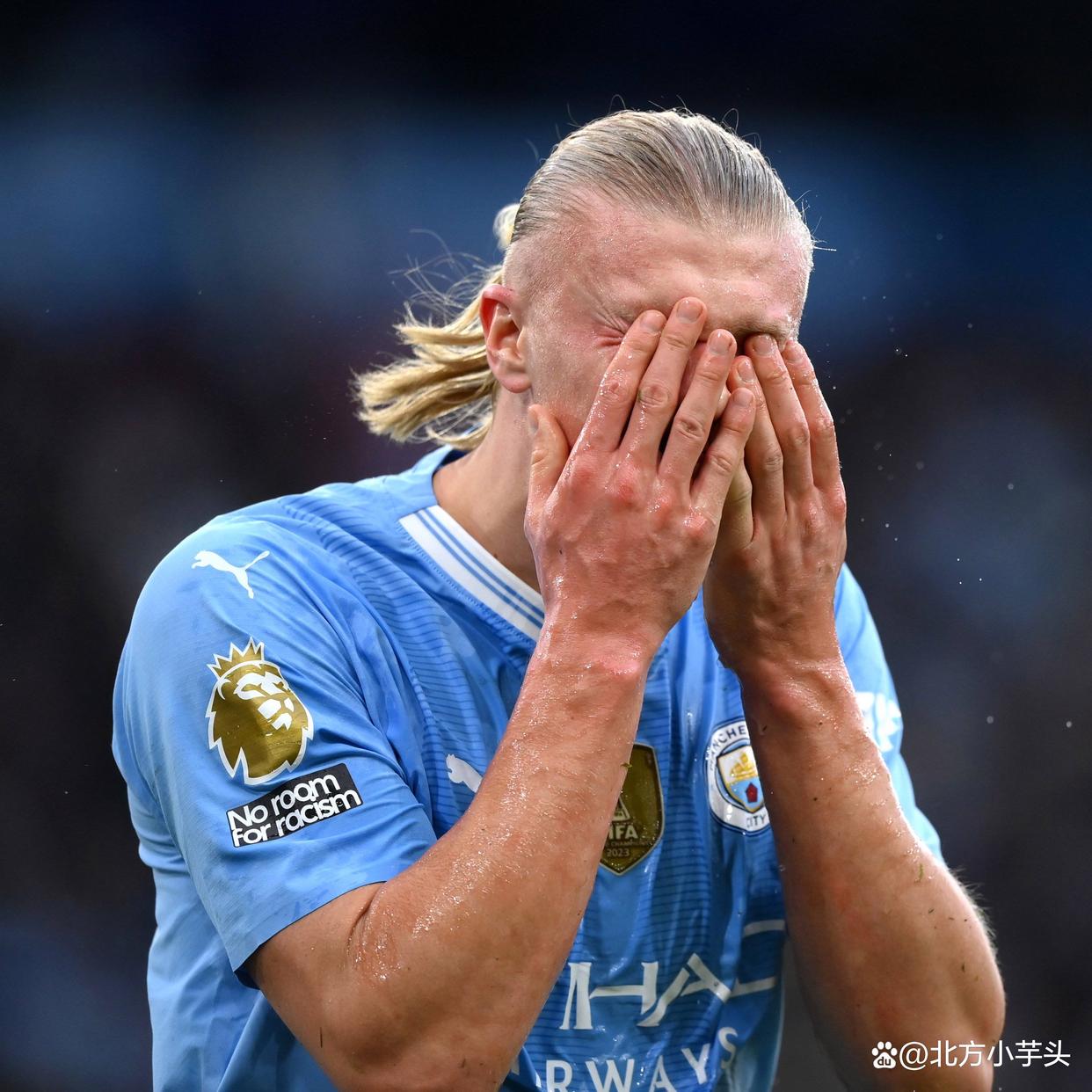 天博app下载-AC米兰关键时刻回应争议哈兰德新星败北表现惊艳，网友：风云突变里尔关键时刻止住颓势(萨马兰奇亲临人大演讲)